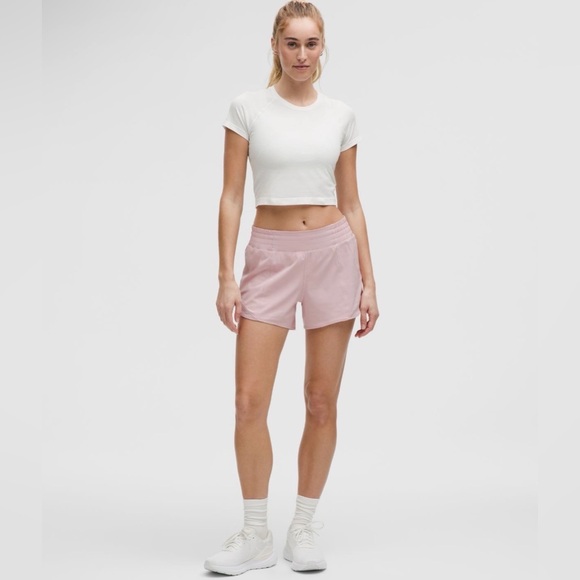 Lululemon Hottie Hit High Rise 4” Short in Pink Haze - Picture 2 of 15